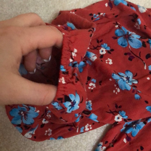 Forever 21 Stretchy Crop Top - Picture 2 of 5